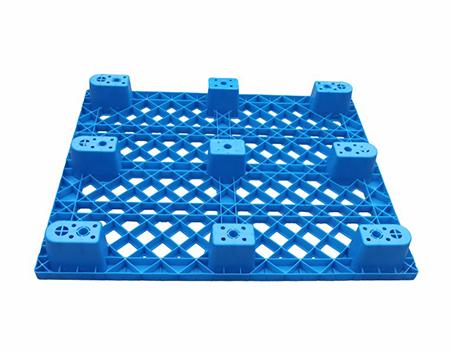 租用或購買塑料托盤哪個更具成本效益？